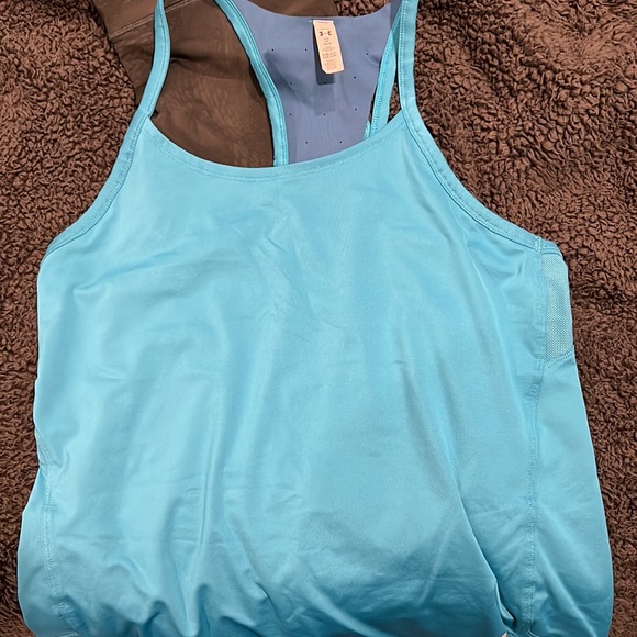 Under Armour Run Bundle Set of 4 Pieces Size Small Jacket, Capri, Tank, Bra, - Picture 7 of 16